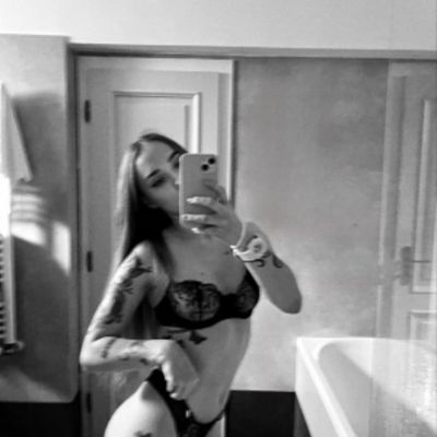 Laura - Escort in Prague