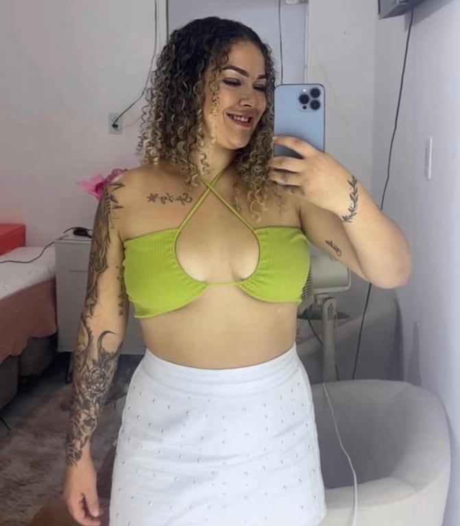 Emily - Escort in Paris, France