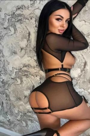 Anemona Sparkles - Escort in London, United Kingdom