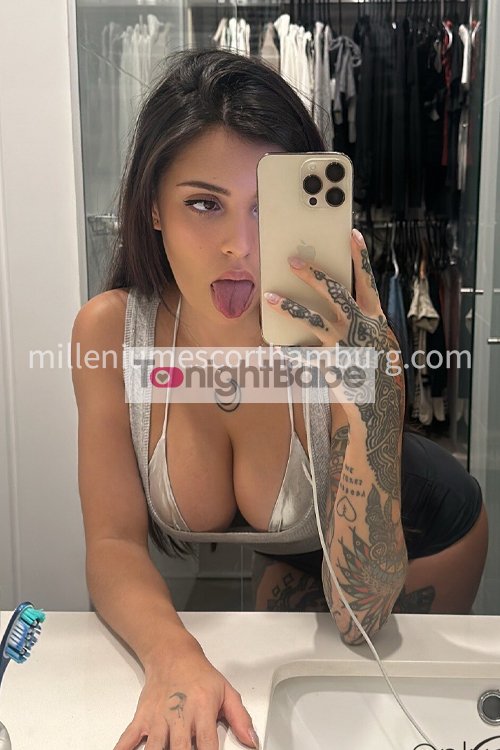 Camila - Escort in Hamburg, Germany