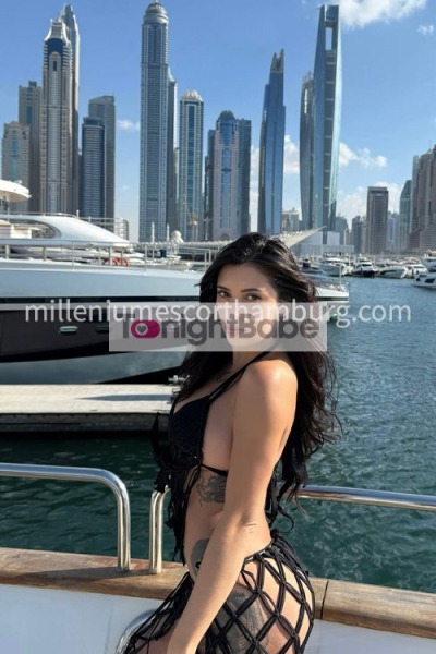 Camila - photo 2