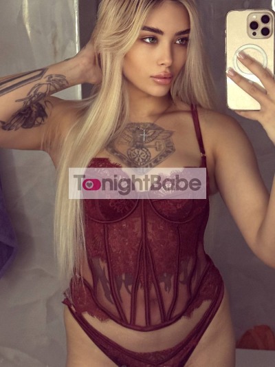 Christina - photo 15