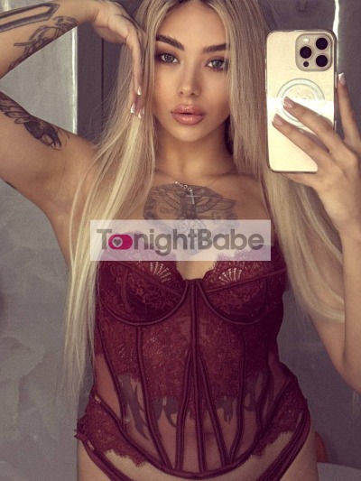 Christina - photo 16