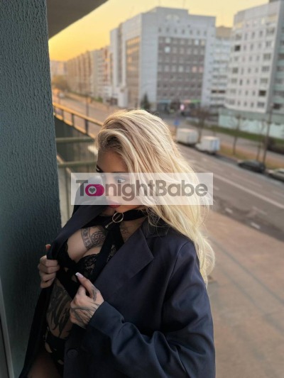 Christina - photo 21