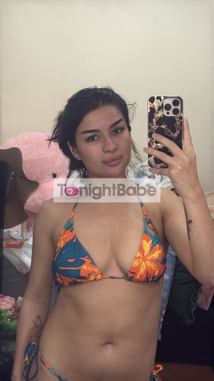 Lana - Escort in Dubai, UAE