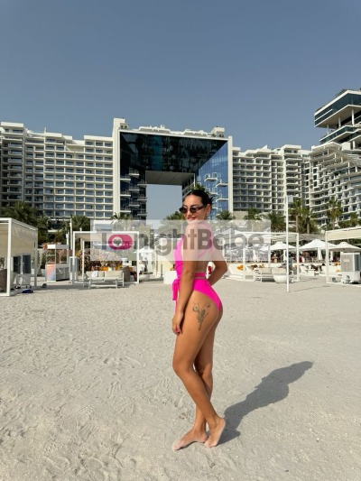 Chloe - photo 2