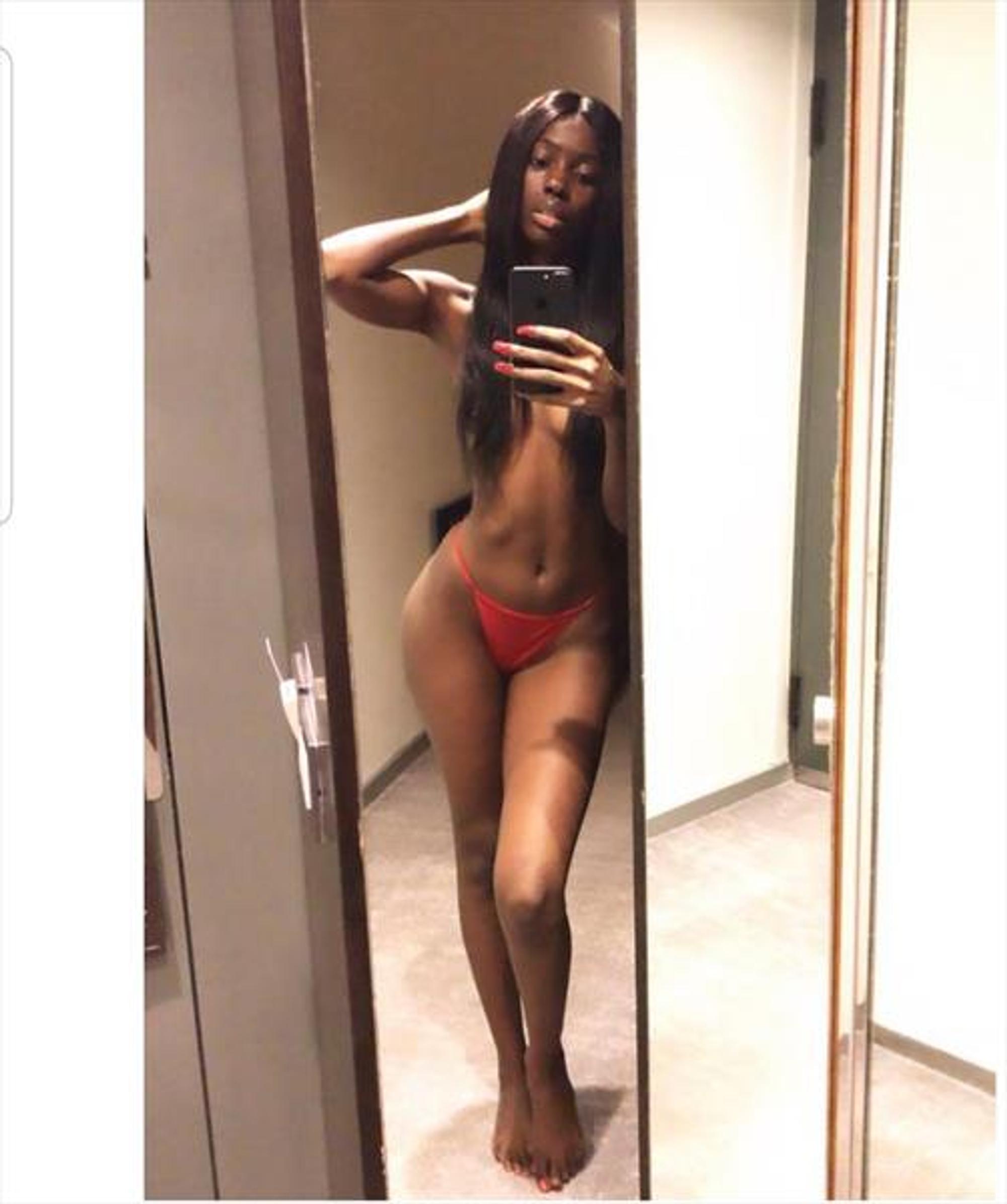 Lily - Escort in Milan, Italy