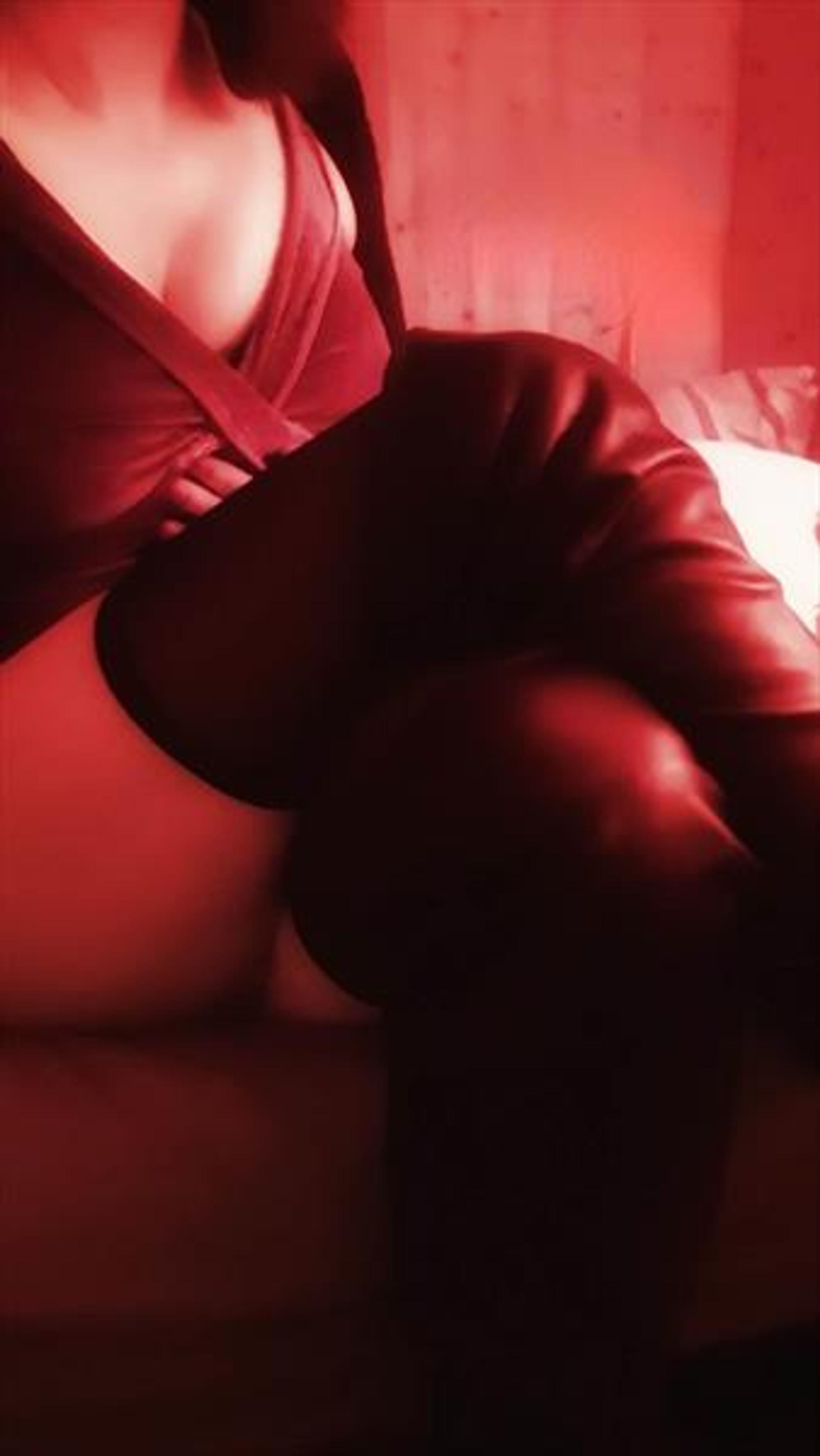 Rakel Platstelpa - Escort in Reykjavik, Iceland