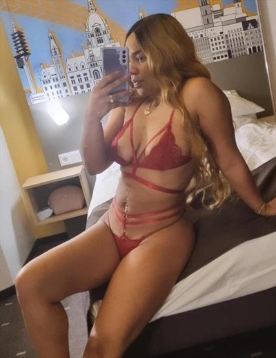 michelle - photo 2