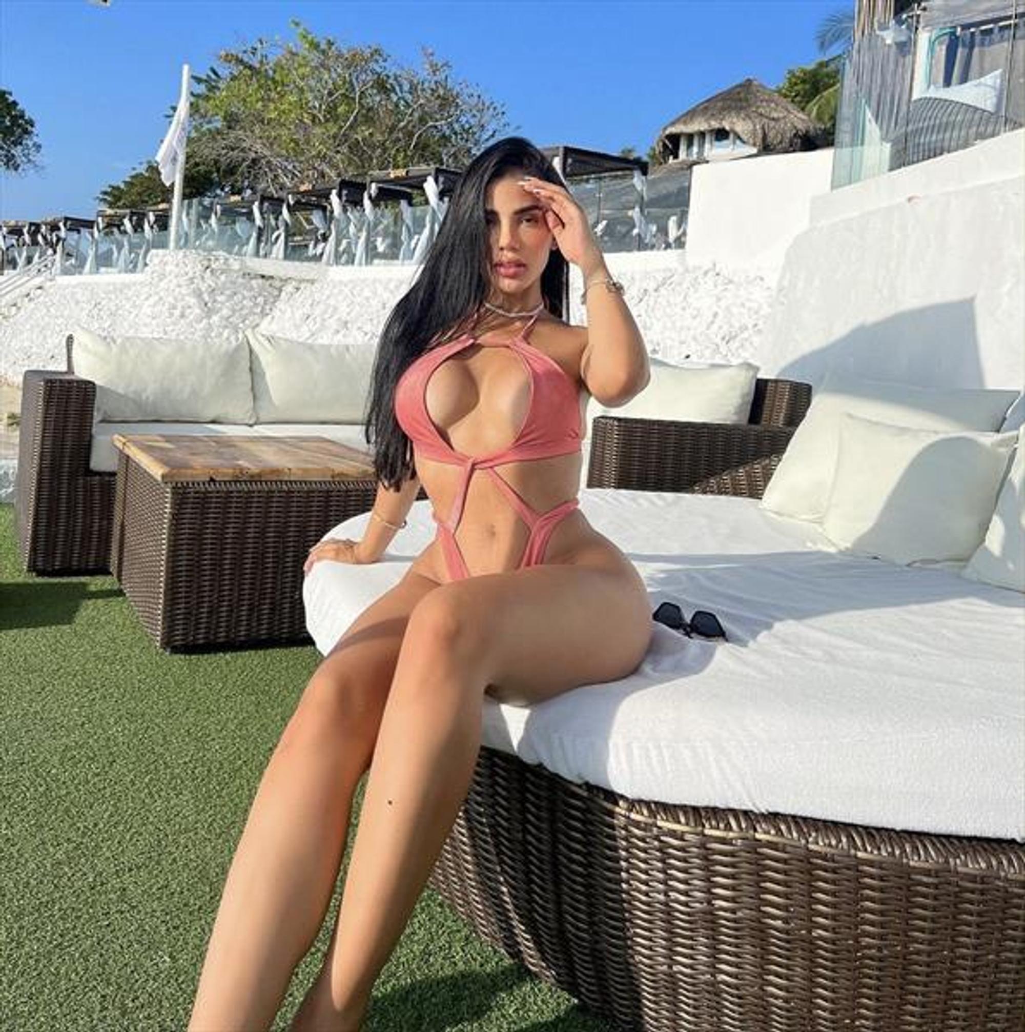 KATALINA - Escort in Reykjavik, Iceland