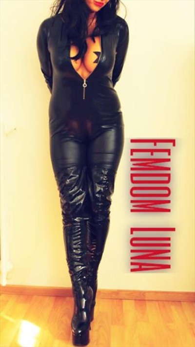 Femdom Luna - photo 5