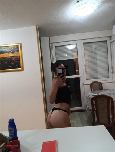 Mia - photo 2
