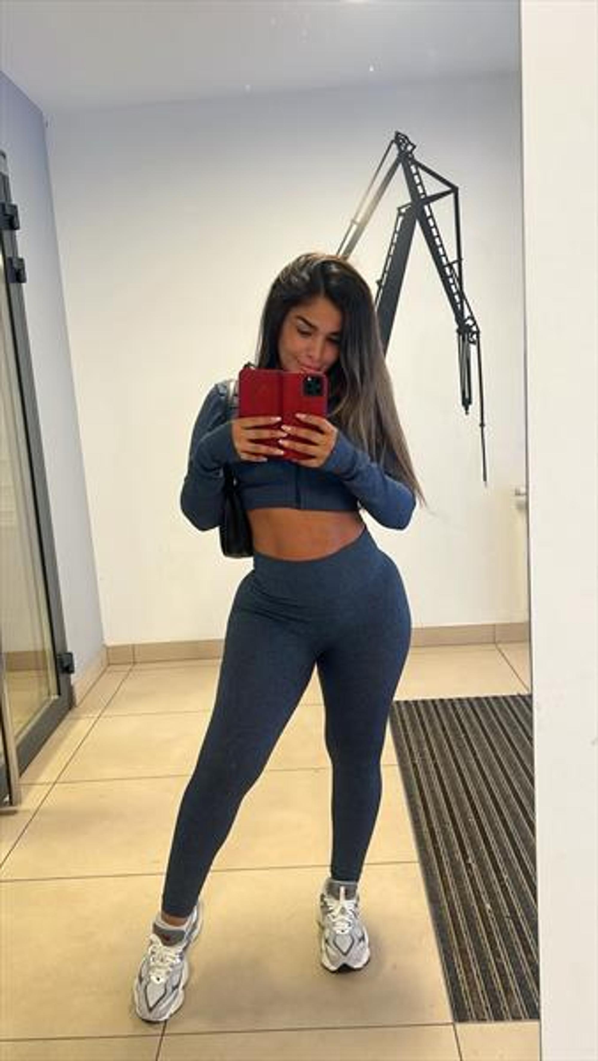 😻María María😻 - Escort in Milan, Italy