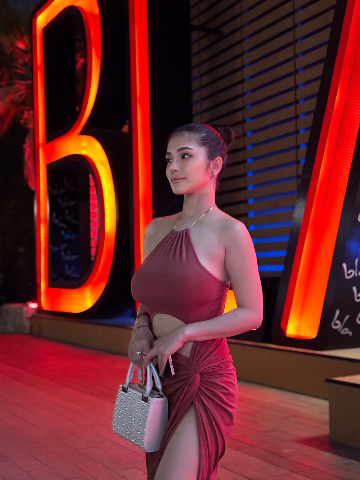 Jammie_Filipina - Escort in London