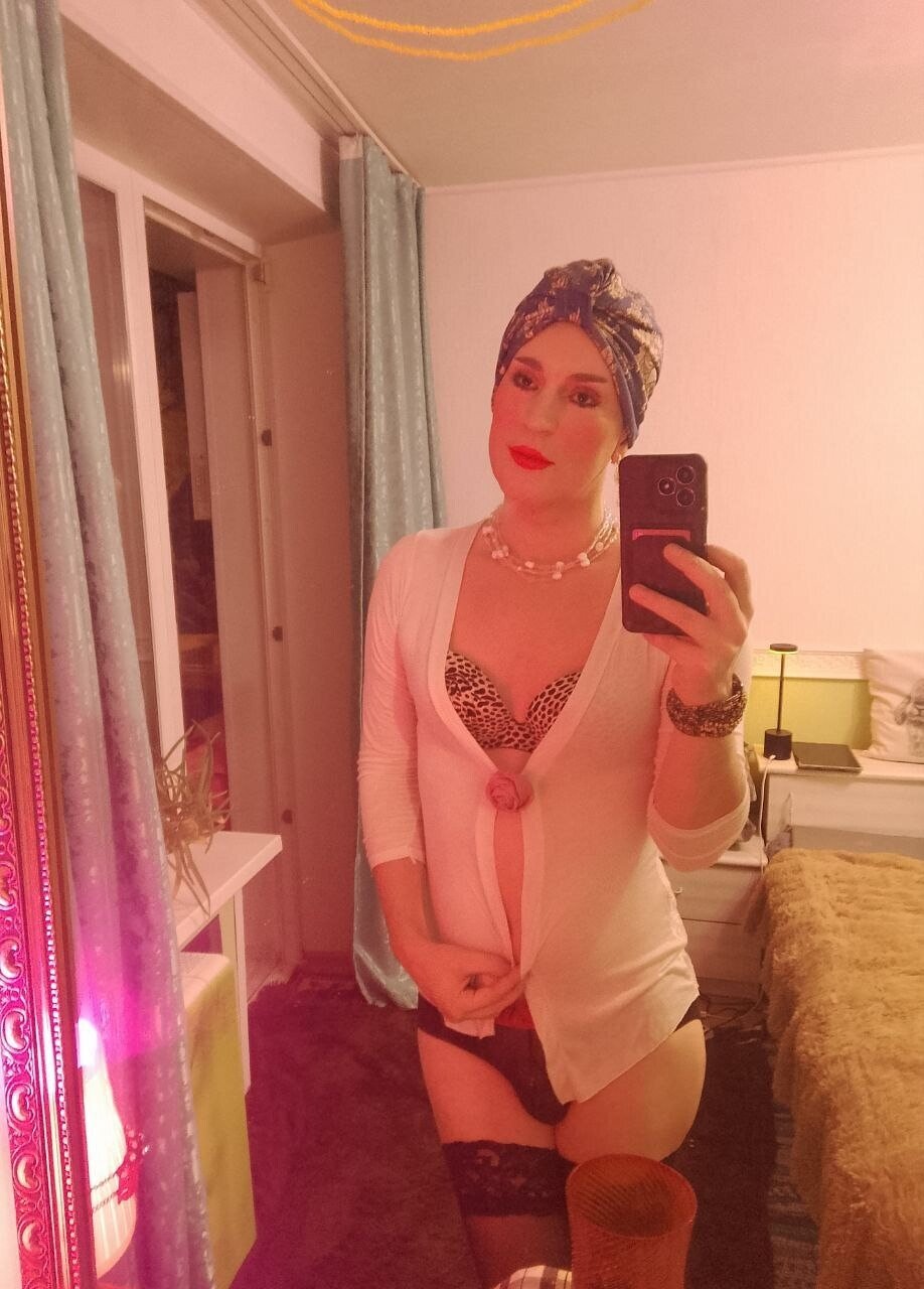 Viktoria - Escort in Istanbul